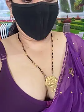 FlatVincy4 online show from 10/19/25, 04:54