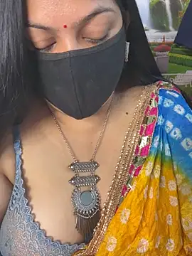 FlatVincy4 online show from 10/25/25, 04:11