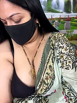 FlatVincy4 online show from 11/03/25, 04:39