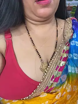 FlatVincy4 online show from 11/08/25, 04:21