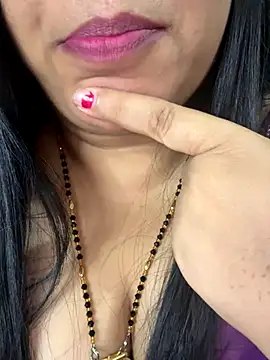 FlatVincy4 online show from 10/26/25, 04:29