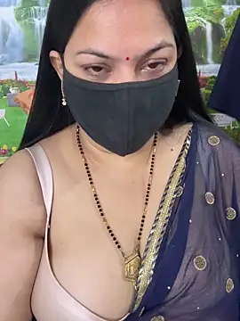 FlatVincy4 online show from 11/11/25, 03:34