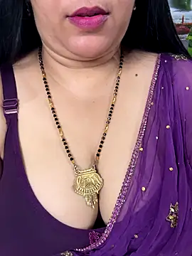 FlatVincy4 online show from 11/07/25, 04:06