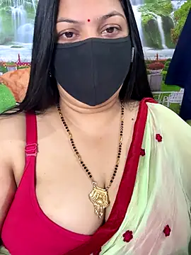 FlatVincy4 online show from 10/30/25, 03:27