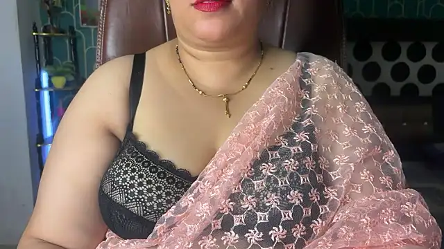 FlatVincy4 online show from 02/23/26, 03:34