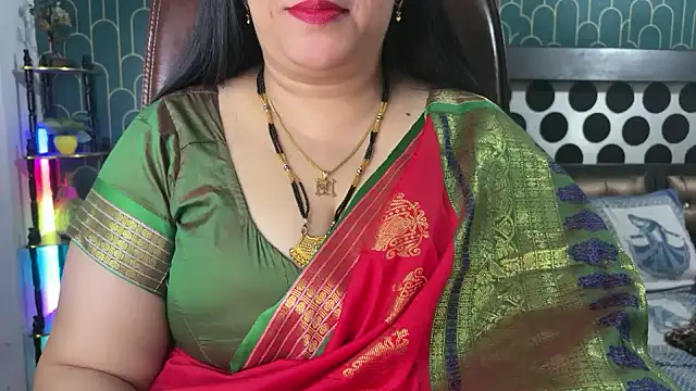 FlatVincy4 online show from 02/14/26, 06:46