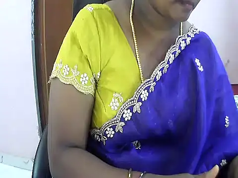 Snapshot of telugu_indhu_0001 chatting on 06/26/26, 10:32 telugu indhu 0001 online show from 06/26/26, 10:32