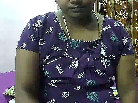 Snapshot of telugu_indhu_0001 chatting on 06/01/26, 04:17 telugu indhu 0001 online show from 06/01/26, 04:17