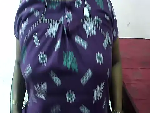 Snapshot of telugu_indhu_0001 chatting on 06/03/26, 04:44 telugu indhu 0001 online show from 06/03/26, 04:44