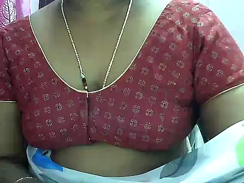Snapshot of telugu_indhu_0001 chatting on 03/02/26, 01:40 telugu indhu 0001 online show from 03/02/26, 01:40