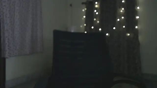 hot menka online show from 11/07/25, 06:01