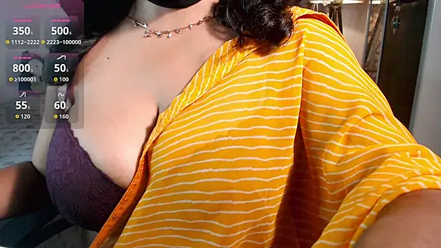 hot menka online show from 05/04/26, 07:28