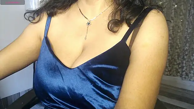 hot menka online show from 02/14/26, 10:15