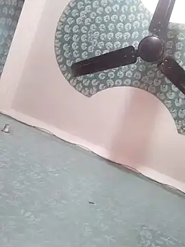 Snapshot of dannyD06969 chatting on 01/27/25, 10:27 dannyD06969 online show from 01/27/25, 10:27