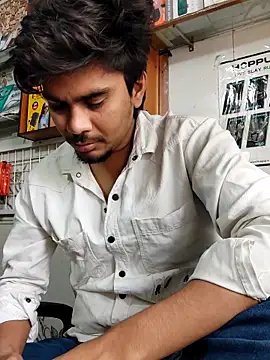 Snapshot of dannyD06969 chatting on 04/03/26, 09:27 dannyD06969 online show from 04/03/26, 09:27