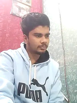 Snapshot of dannyD06969 chatting on 01/28/25, 04:18 dannyD06969 online show from 01/28/25, 04:18