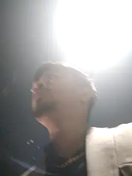 Snapshot of dannyD06969 chatting on 12/22/24, 05:10 dannyD06969 online show from 12/22/24, 05:10