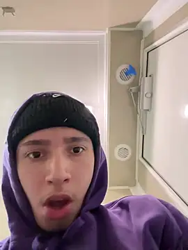 qbaby96 online show from 02/26/25, 05:57