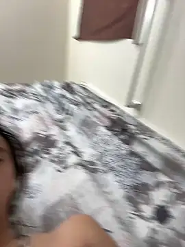 qbaby96 online show from 12/30/24, 05:23