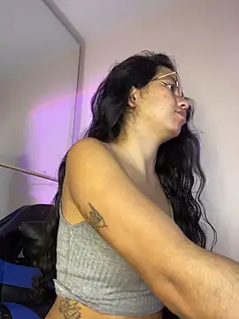 Rosita forever  online show from 03/28/26, 03:57