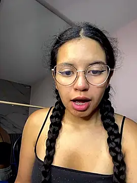 Rosita forever  online show from 01/13/26, 03:16