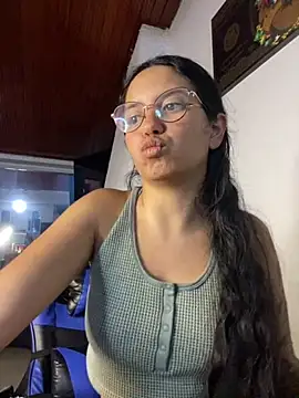 Rosita forever  online show from 01/18/26, 03:48