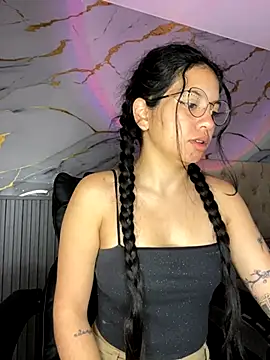 Rosita forever  online show from 11/02/25, 01:05