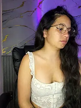 Rosita forever  online show from 10/20/25, 08:09