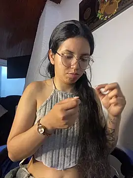 Rosita forever  online show from 11/29/25, 02:50