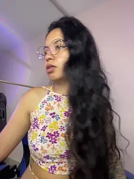 Rosita forever  online show from 12/03/25, 02:27