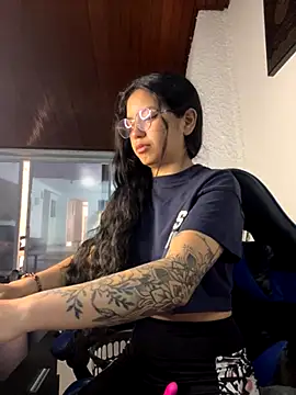 Rosita forever  online show from 11/09/25, 01:37