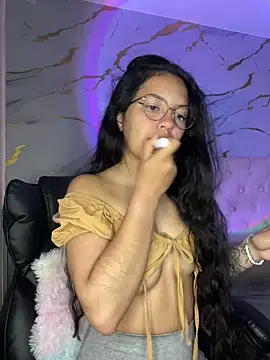 Rosita forever  online show from 10/06/25, 01:23