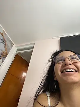 Rosita forever  online show from 03/21/26, 03:49