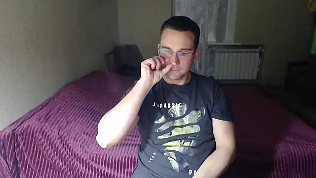 Snapshot of Sanderx chatting on 02/24/25, 04:58 Sanderx online show from 02/24/25, 04:58