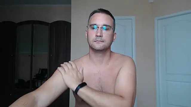 Snapshot of Sanderx chatting on 09/10/25, 07:18 Sanderx online show from 09/10/25, 07:18