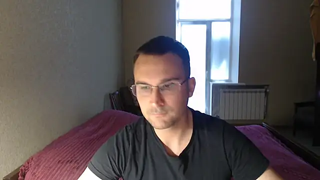 Snapshot of Sanderx chatting on 03/18/25, 10:17 Sanderx online show from 03/18/25, 10:17