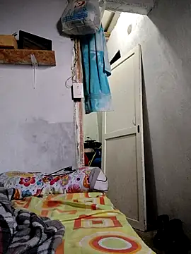 gatoalex89 online show from 10/22/25, 12:37