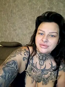 Snapshot of CurvyCannabisQueen chatting on 01/22/25, 04:13 CurvyCannabisQueen online show from 01/22/25, 04:13