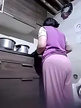 Saori san  online show from 01/12/25, 01:11