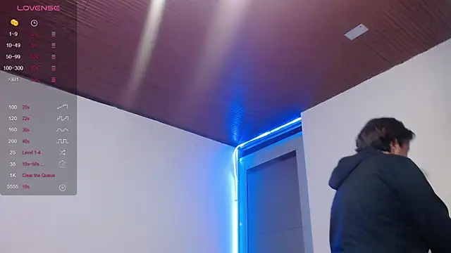 Saori san  online show from 01/11/25, 01:01