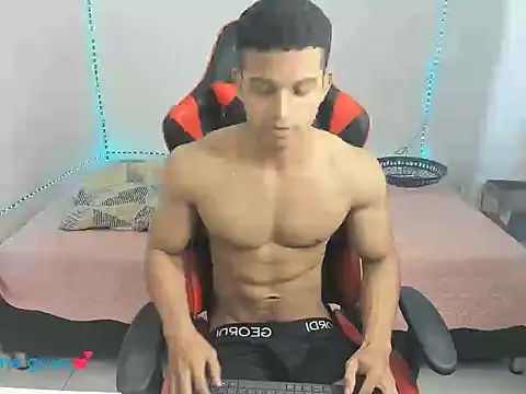 oliver thompsson7 online show from 12/20/25, 03:04