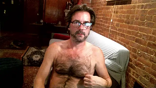 Johnny Bottoms online show from 12/17/25, 01:21