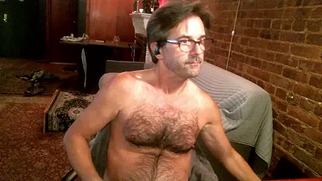 Johnny Bottoms online show from 10/13/25, 10:54