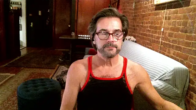 Johnny Bottoms online show from 12/14/25, 11:10