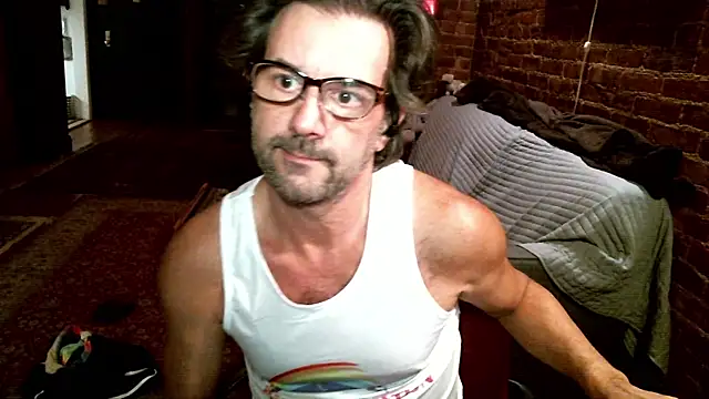 Johnny Bottoms online show from 12/20/25, 03:09