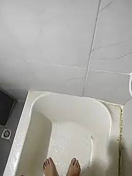 DTuannHallT online show from 12/15/25, 11:49