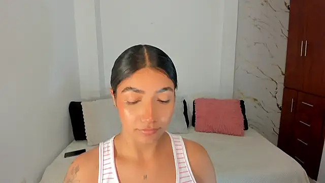 martina roldam online show from 07/21/26, 01:41