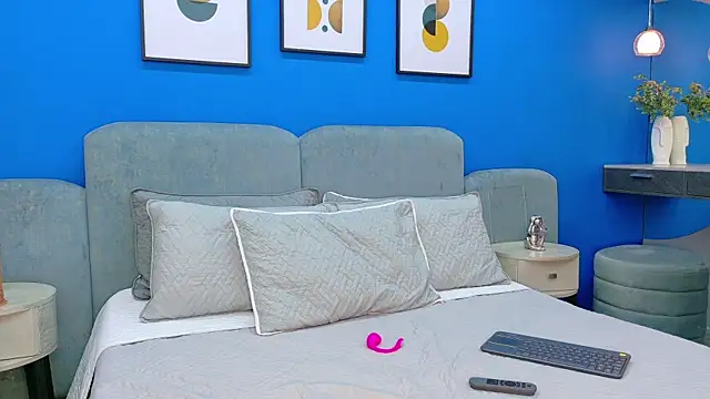 martina roldam online show from 01/08/26, 08:37