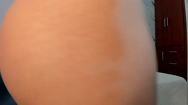 martina roldam online show from 07/25/26, 02:30