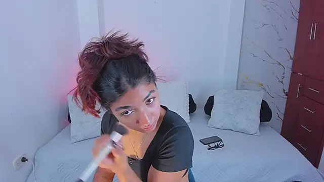 martina roldam online show from 04/07/26, 12:56